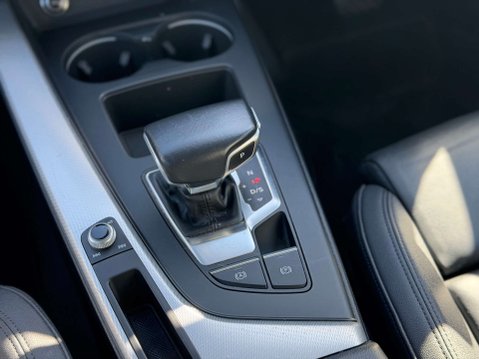 Audi A4 2.0 A4 Sport 30 TDI Semi-Auto 5dr 34