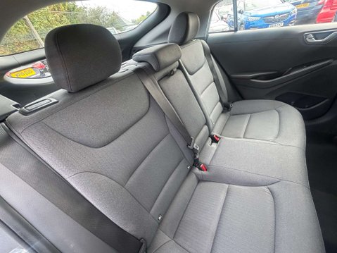 Hyundai IONIQ 1.6 h-GDi Premium Hatchback 5dr Petrol Hybrid DCT Euro 6 (s/s) (141 ps) 48