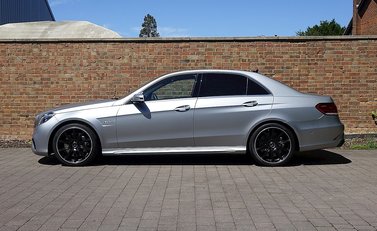 Mercedes-Benz E Class AMG 18