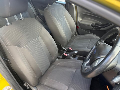 Ford Fiesta 1.0T EcoBoost Zetec Euro 5 (s/s) 5dr 10