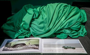 Land Rover Defender 90 Heritage Hard Top 27