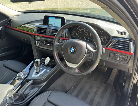 BMW 3 Series 1.5 318i Sport Auto 4dr 16