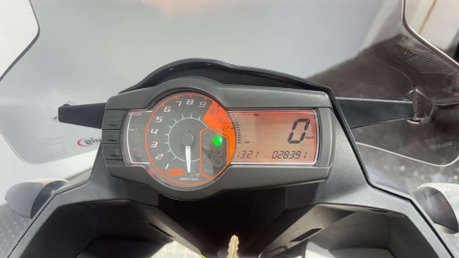 KTM Supermoto 2010 28K GOOD RUNNING PROJECT BIKE FULL LUGGAGE RUNS WELL 990CC 33