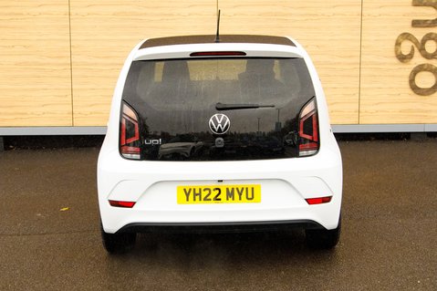 Volkswagen Up R-LINE 5