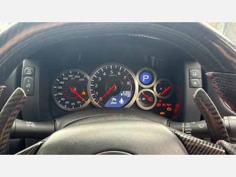 Nissan GT-R 3.8 V6 Premium Black Auto 4WD Euro 5 2dr 9
