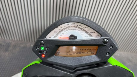 Kawasaki Er ER6 N 2010 NAKED 650CC 23K MOT 09/27 IDEAL FIRST BIG BIKE 35