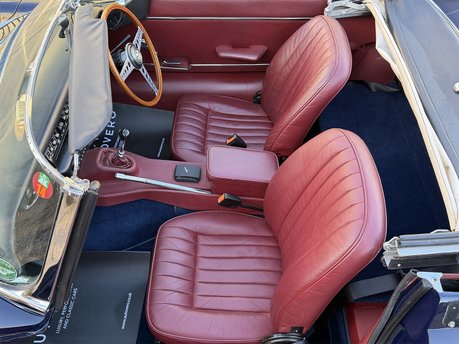 Jaguar E-Type Series 3 OTS Roadster 42