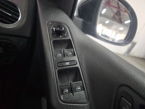 Volkswagen Tiguan 2.0 Tiguan Sport TDI 4Motion 140 Auto 4WD 5dr 28
