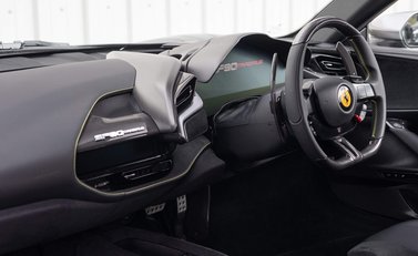 Ferrari SF90 Stradale 10