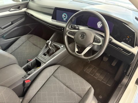 Volkswagen Golf 1.5 TSI Life Euro 6 (s/s) 5dr 14