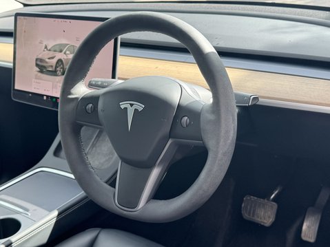 Tesla Model Y (Sold) (Dual Motor) Long Range SUV 5dr Electric Auto 4WDE (384 bhp) 14