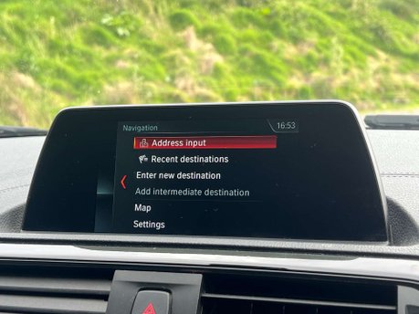 BMW 1 Series 1.5 118i Sport 5dr 23