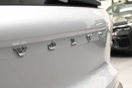 Volvo XC40 2.0 XC40 + B4 MHEV AWD Auto 5dr 44