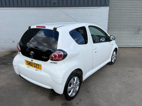 Toyota Aygo 1.0 VVT-i Go Euro 5 3dr 8