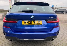 BMW 3 Series 330E M SPORT 10