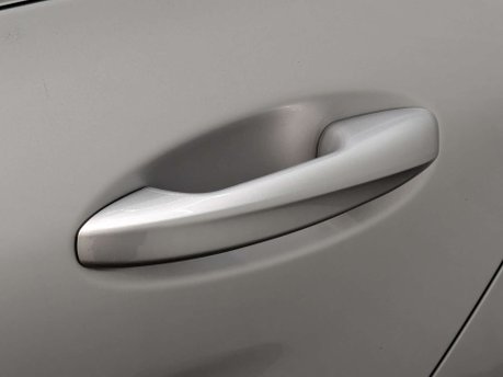 Mercedes-Benz C Class 2.1 C250 D AMG Line Auto 4dr 33