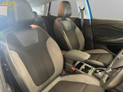 Vauxhall Grandland X 1.2 Turbo SRi Nav SUV 5dr Petrol Auto Euro 6 (s/s) (130 ps) 11