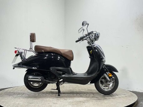 Zongshen ZS AURORA VALENCIA DB 125 2025 2K RUNNING 125CC SCOOTER BIKE