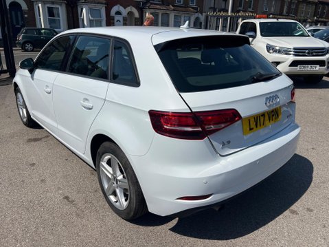 Audi A3 1.0 TFSI SE Sportback S Tronic Euro 6 (s/s) 5dr 4