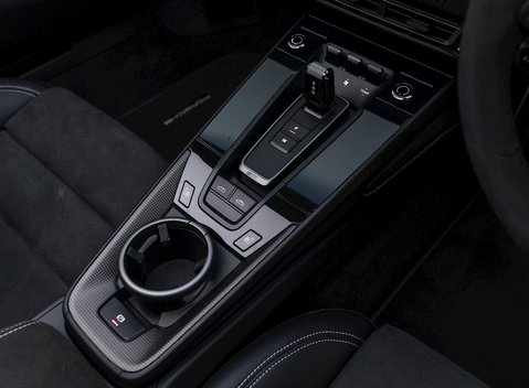 Porsche 911 (992) Targa 4 GTS 20