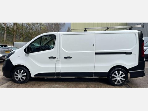Vauxhall Vivaro 1.6 CDTi 2900 ecoFLEX L2 H1 Euro 5 (s/s) 5dr 15