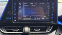 Toyota C-HR 1.8 VVT-h Dynamic SUV 5dr Petrol Hybrid CVT Euro 6 (s/s) (122 ps) 33