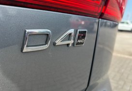 Volvo XC60 D4 MOMENTUM AWD AUTO 14