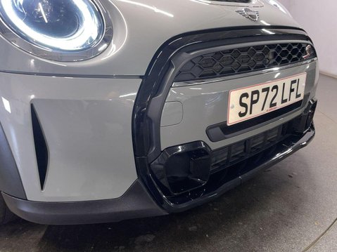 Mini Hatch 2.0 Cooper S Classic Hatchback 3dr Petrol Steptronic Euro 6 (s/s) (178 ps) 11