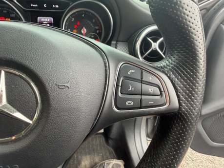 Mercedes-Benz A Class A 180 D SPORT PREMIUM 12
