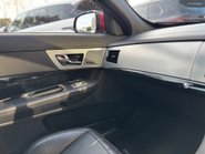 Jaguar XF D R-SPORT BLACK 28