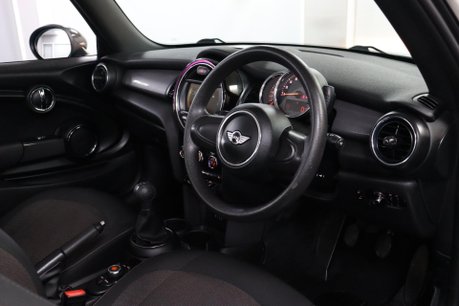 Mini Convertible COOPER 5