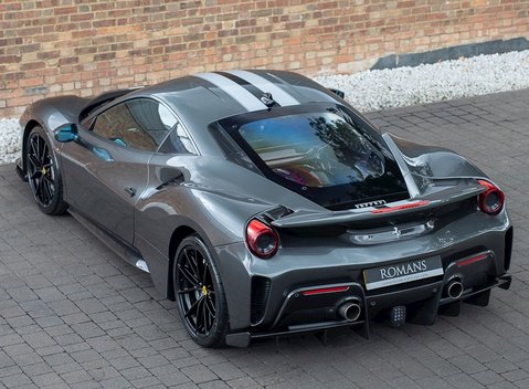 Ferrari 488 Pista 9