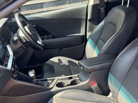 Kia Niro 1.6 Niro 2 HEV Semi-Auto 5dr 25