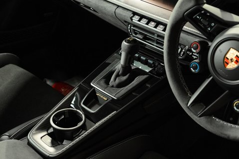 Porsche 911 GT3 RS PDK 21
