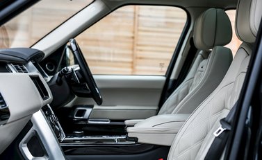 Land Rover Range Rover 4.4 SDV8 Autobiography Overfinch 15