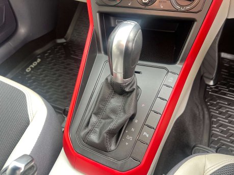 Volkswagen Polo 1.0 Polo Beats TSi Semi-Auto 5dr 26