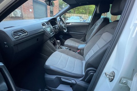 Volkswagen Tiguan R LINE TDI BMT 4MOTION DSG - PAN ROOF -2 OWNERS - 10 SERVICES 3