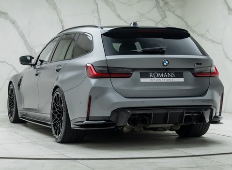 BMW M3 COMPETITION M XDRIVE TOURING 10