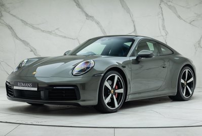 Porsche 911 Carrera S (992)