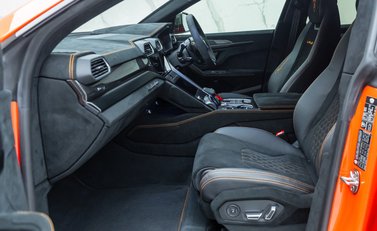 Lamborghini Urus PERFORMANTE 19
