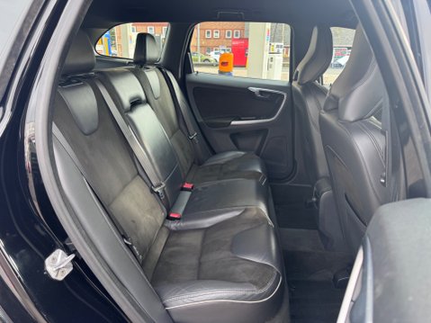 Volvo XC60 D4 R-DESIGN NAV AWD 12