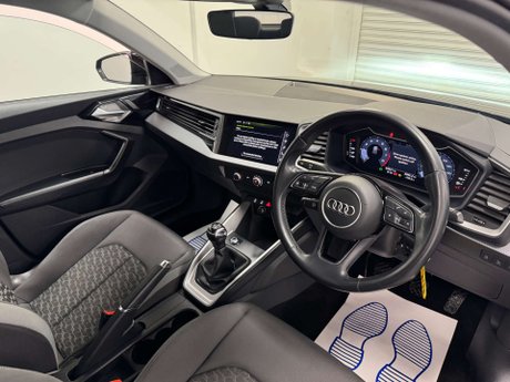 Audi A1 1.0 A1 Sportback 25 TFSI Sport 5dr 37