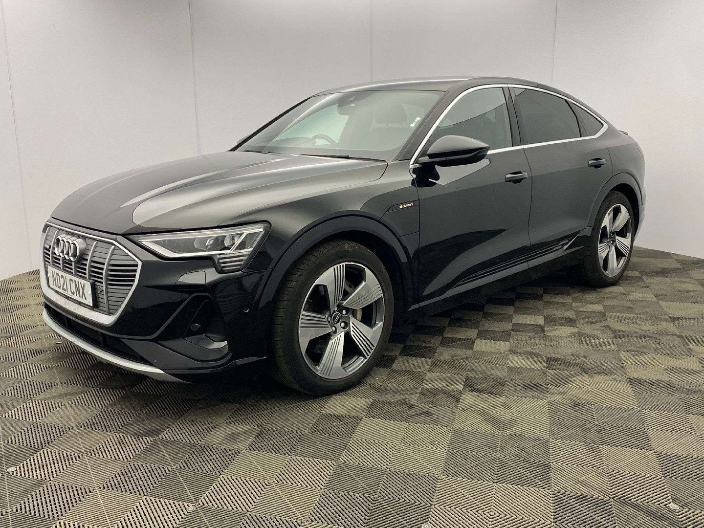 2021 AUDI E-TRON