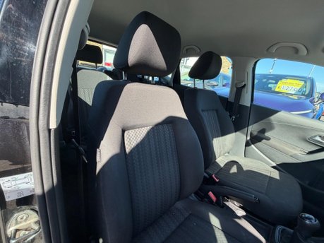 Volkswagen Polo S AC 9