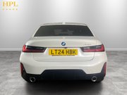 BMW 3 Series 2.0 320i M Sport Saloon 4dr Petrol Auto Euro 6 (s/s) (184 ps) Air Con - All 6