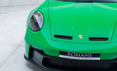 Porsche 911 GT3 (992) 32