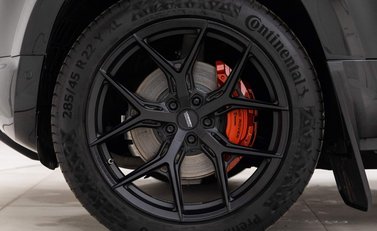 Land Rover Defender X 17