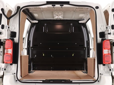Citroen Dispatch M 1400 2.0 BlueHDi 180 Van Driver EAT8 4