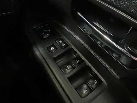 Mitsubishi Outlander 2.0 Outlander Exceed CVT 4WD 5dr 15