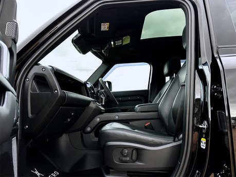 Land Rover Defender V8 45